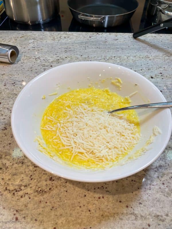 Parmesan hinzufügen