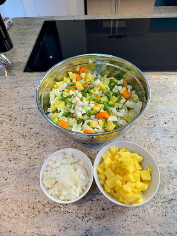 Cutting vegetables