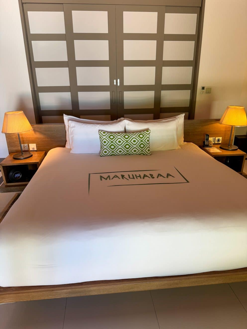 Strandvilla mit Pool Ja Manafaru Malediven