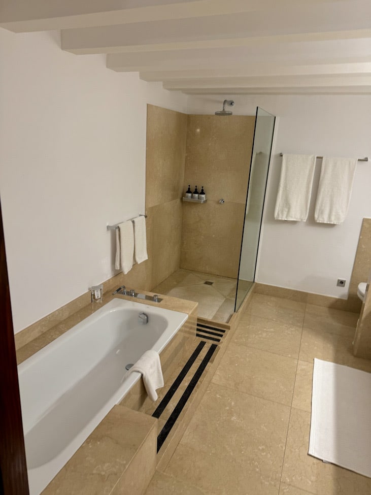 Individuell gestaltete Zimmer & Suiten