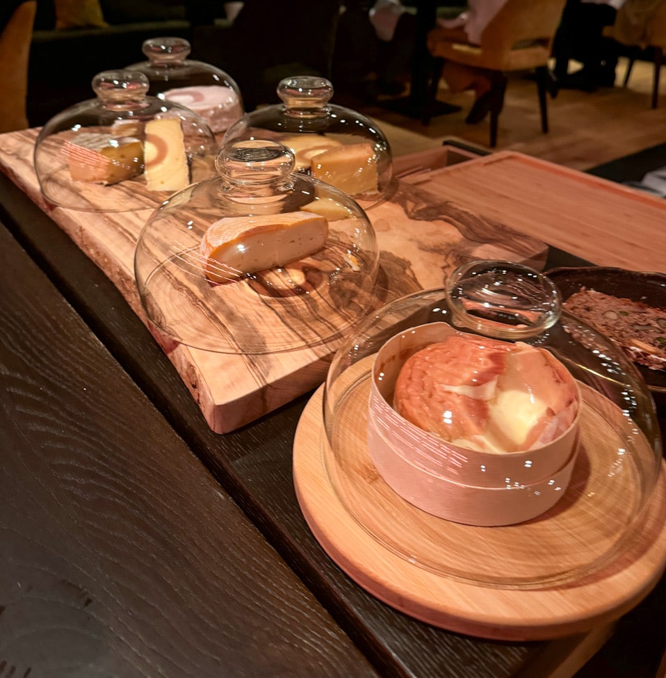 Käse Pierburg Essen- Kettwig Homeland foodlover ,hotelandfoodlover Hotel & Food Lover