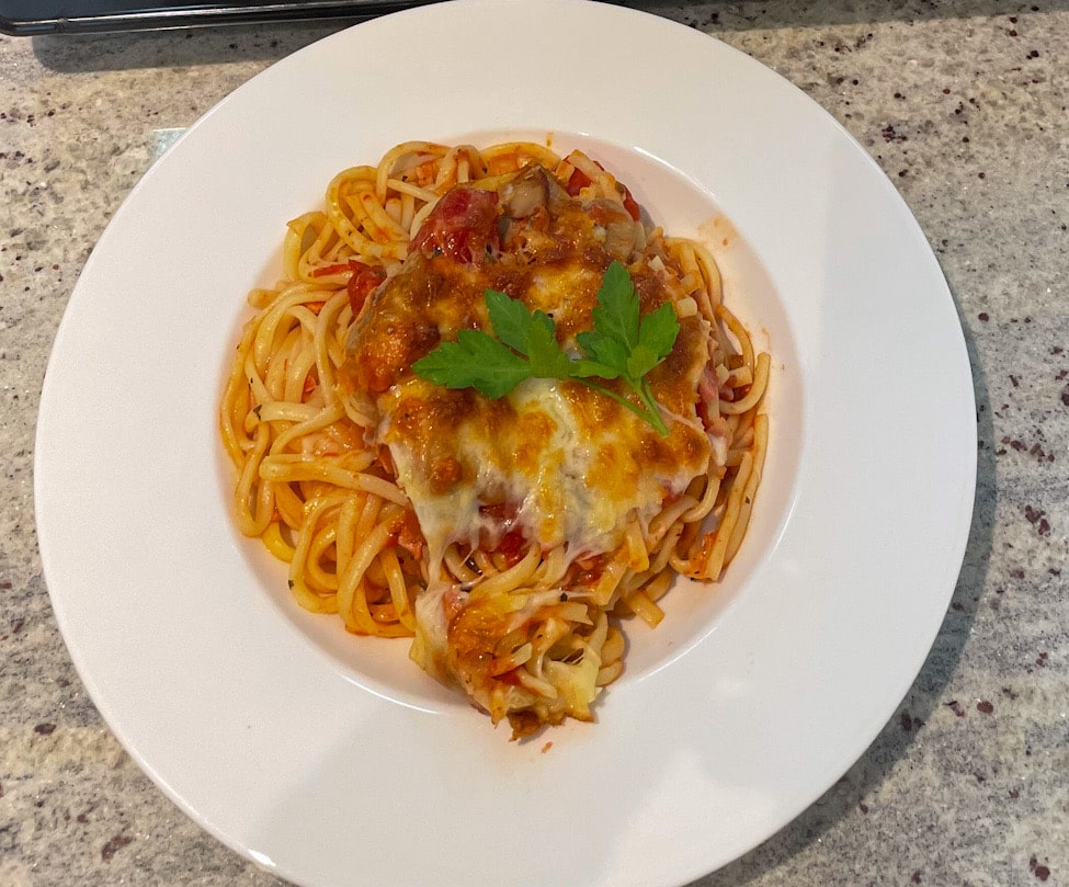 Überbackene Pasta – einfach & köstlich für die ganze Familie. hotelandfoodlover , Sandra Eigen