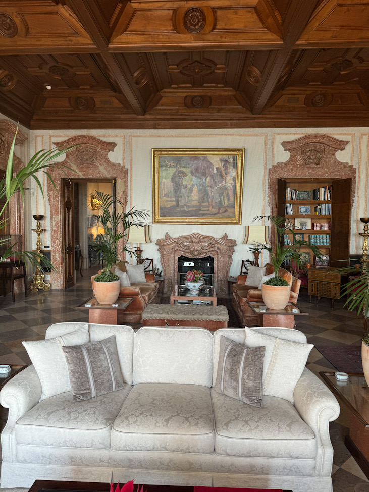 HOTEL ESTORIL VINTAGE Portugal . Die Lobby .hotel and foodlover ,hotelandfoodlover,sandra eigen
