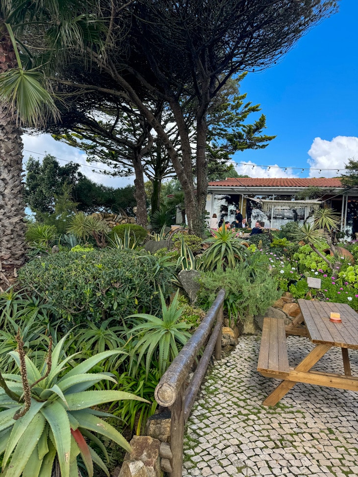 Portugal: Restaurant Moinho Dom Quixote .Mitten in der Natur.hotelandfoodlover,Sandra Eigen ,Hotel&Foodlover