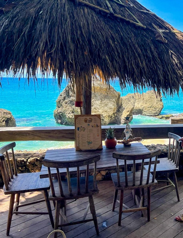 KUBU Beach Club AYANA Bali.hotelandfoodlover.sandra eigen