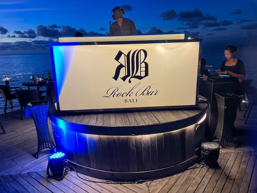 Rock Bar Bali.hotelandfoodlover.sandraeeigen
