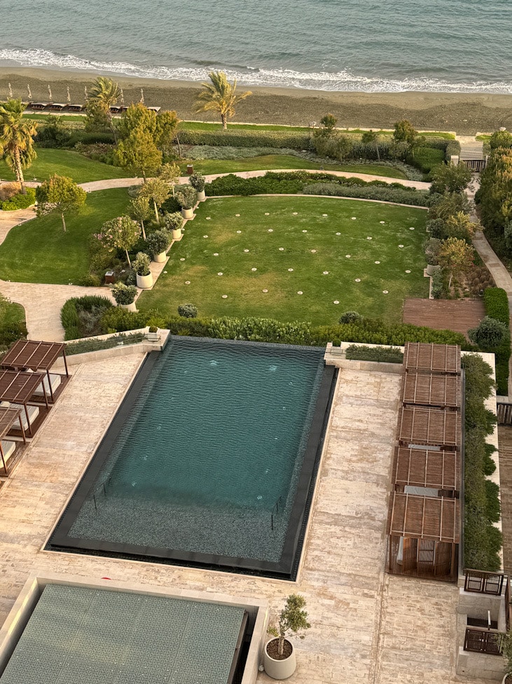 Pool mit Salzwasser .Amara Hotel