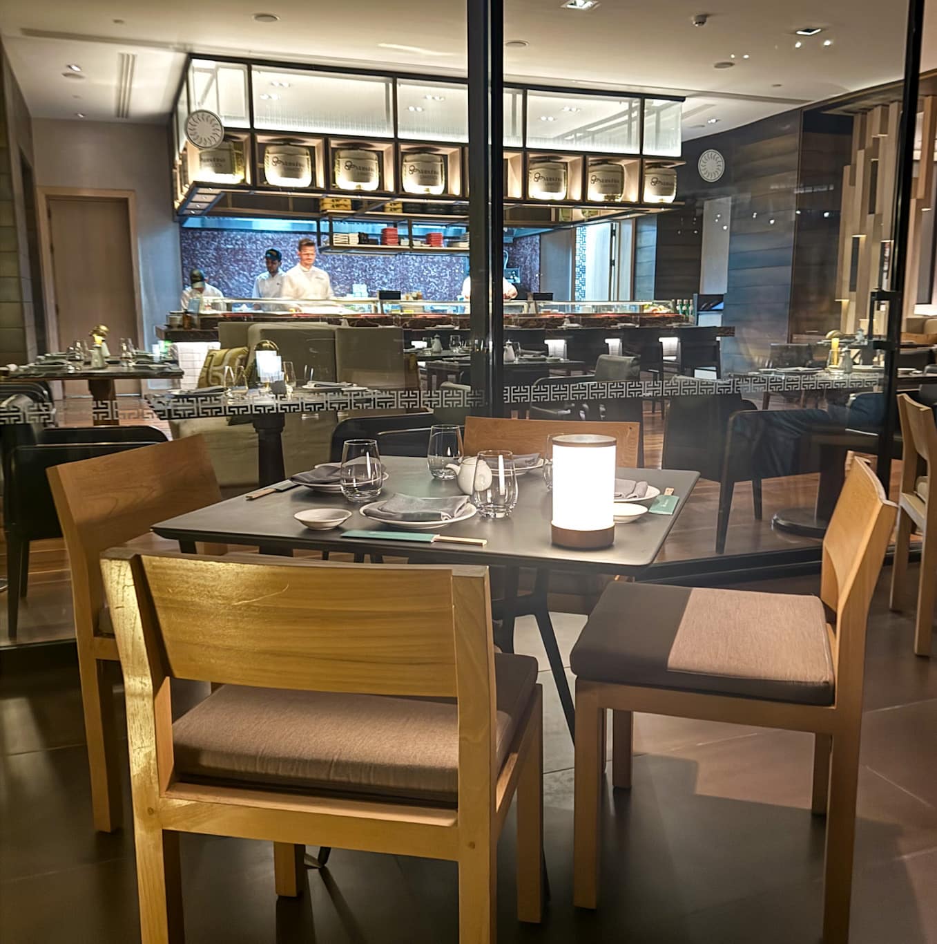 Innenbereich des Matsuhisa Limassol im Amara Hotel
