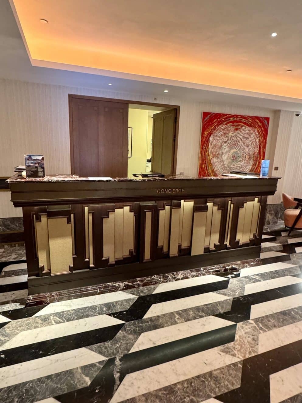 Concierge Bereich im The St. Regis Venice